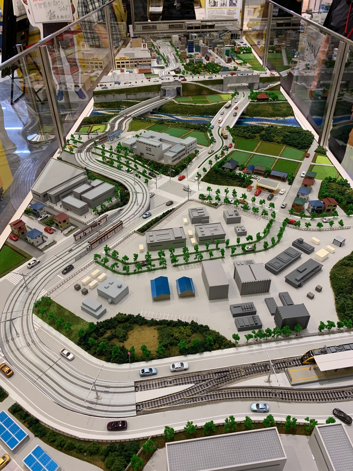 ジオラマ製作の(株)ディディエフ（DDF)│鉄道模型・情景模型・建築模型 